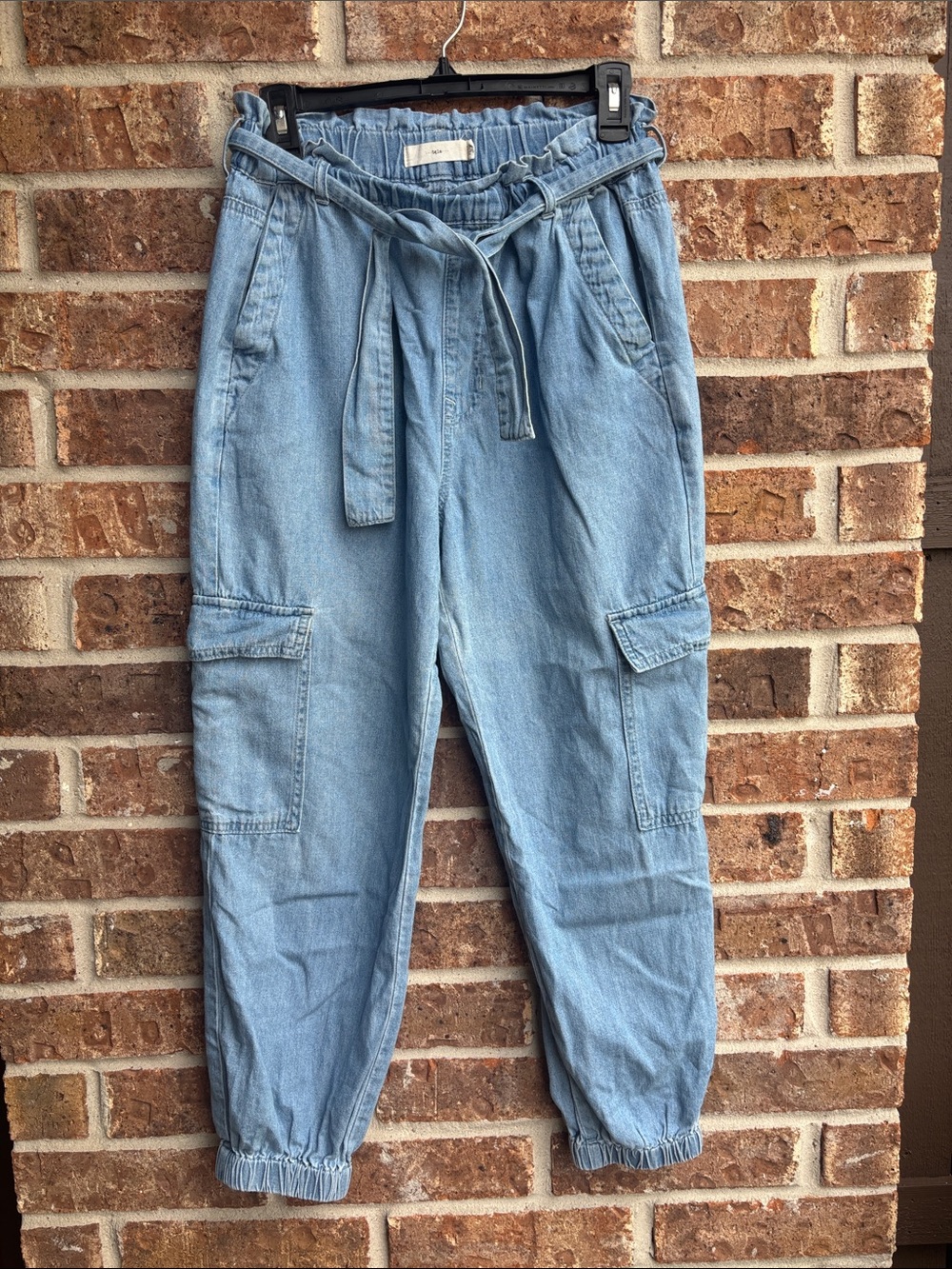 Tgla.Light Wash Denim Cargo Joggers with Paperbag Waist